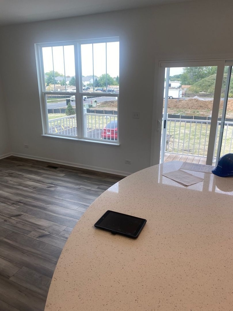 638 Wolverine Drive - Photo 4