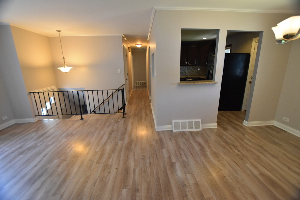 7852 Sprucewood Avenue - Photo 7