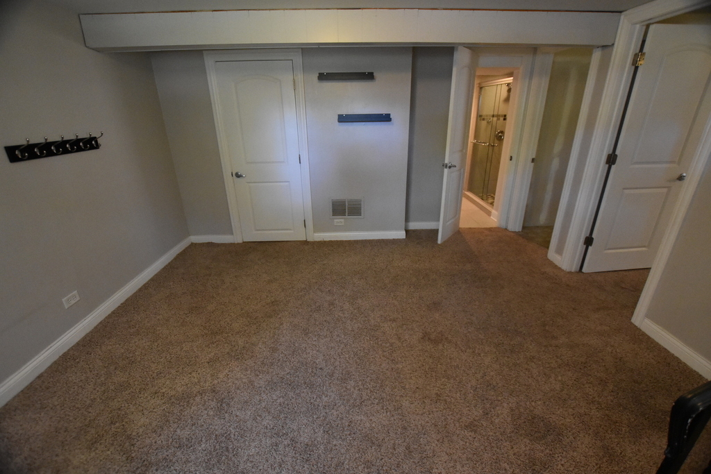 7852 Sprucewood Avenue - Photo 31