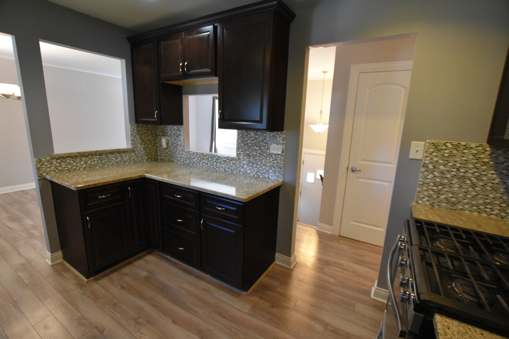 7852 Sprucewood Avenue - Photo 17