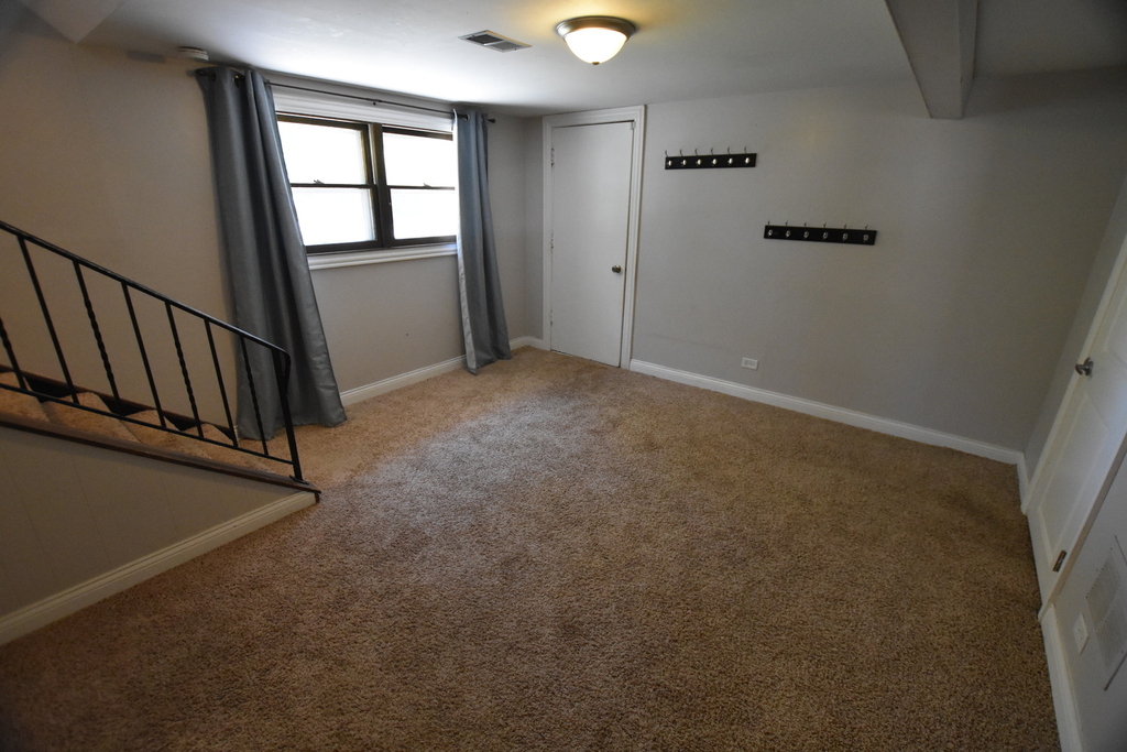 7852 Sprucewood Avenue - Photo 34