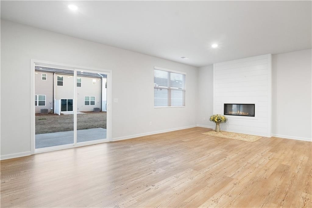 5332 Melbourne Lane - Photo 4