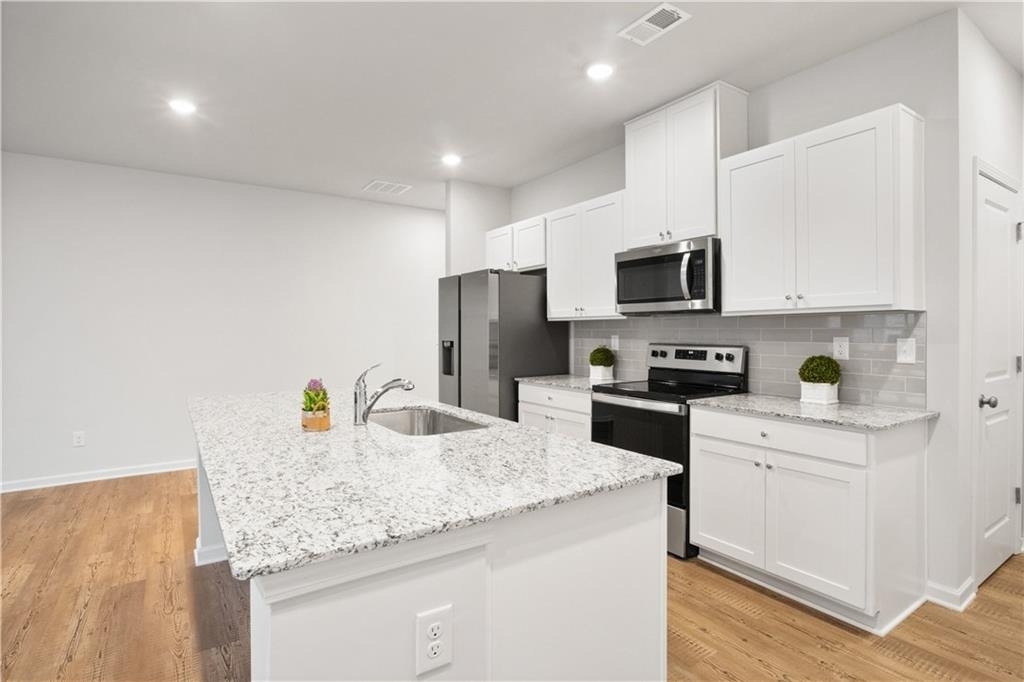 5332 Melbourne Lane - Photo 9