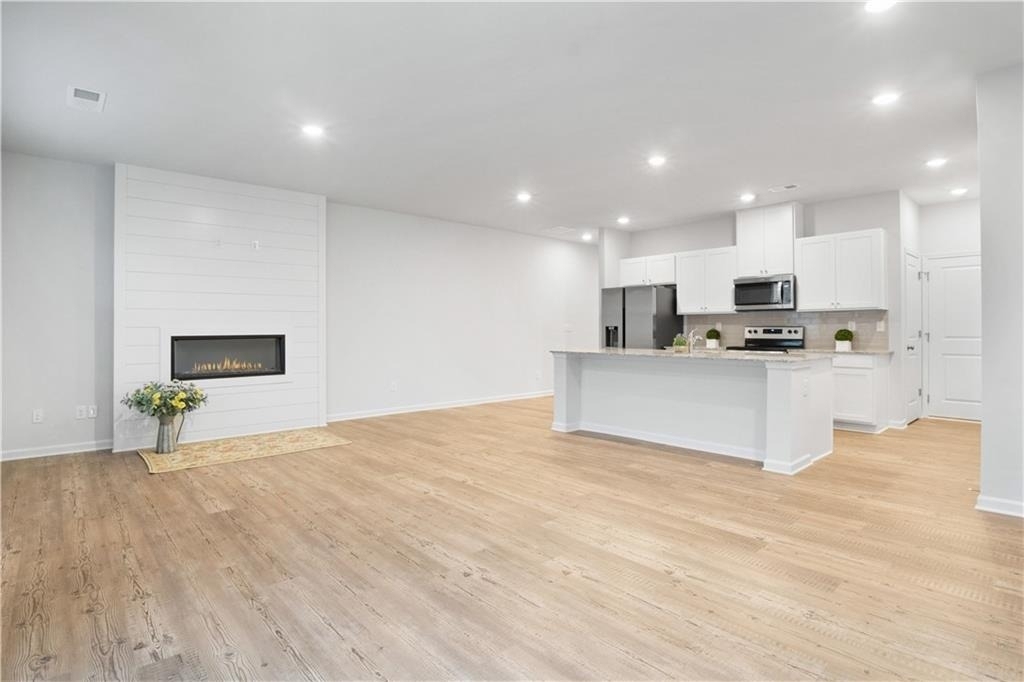 5332 Melbourne Lane - Photo 8