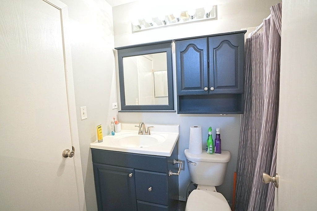 2684 Waterford Court - Photo 16