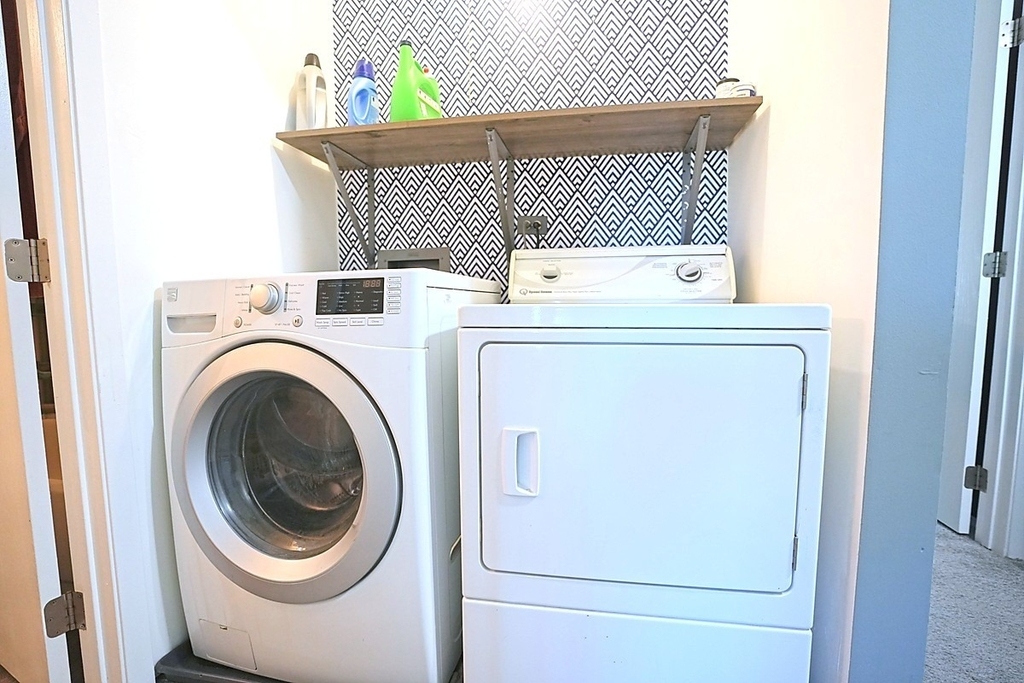 2684 Waterford Court - Photo 17