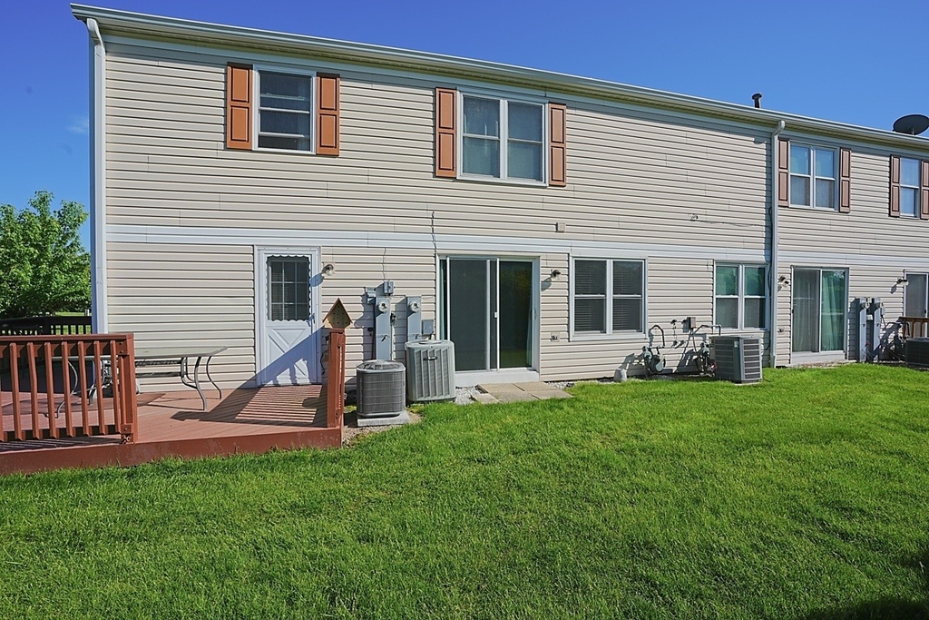 2684 Waterford Court - Photo 18