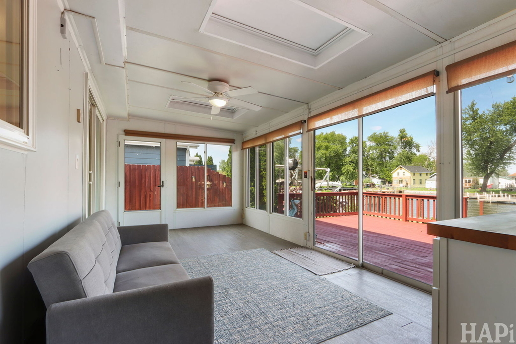 707 Kingston Boulevard - Photo 13