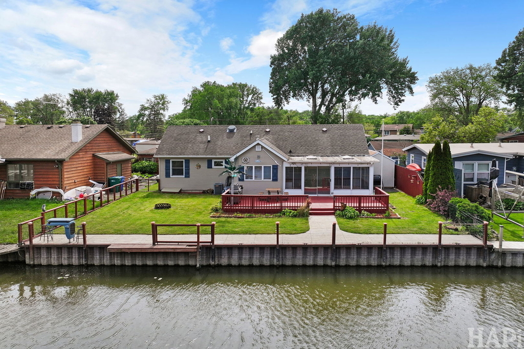 707 Kingston Boulevard - Photo 31