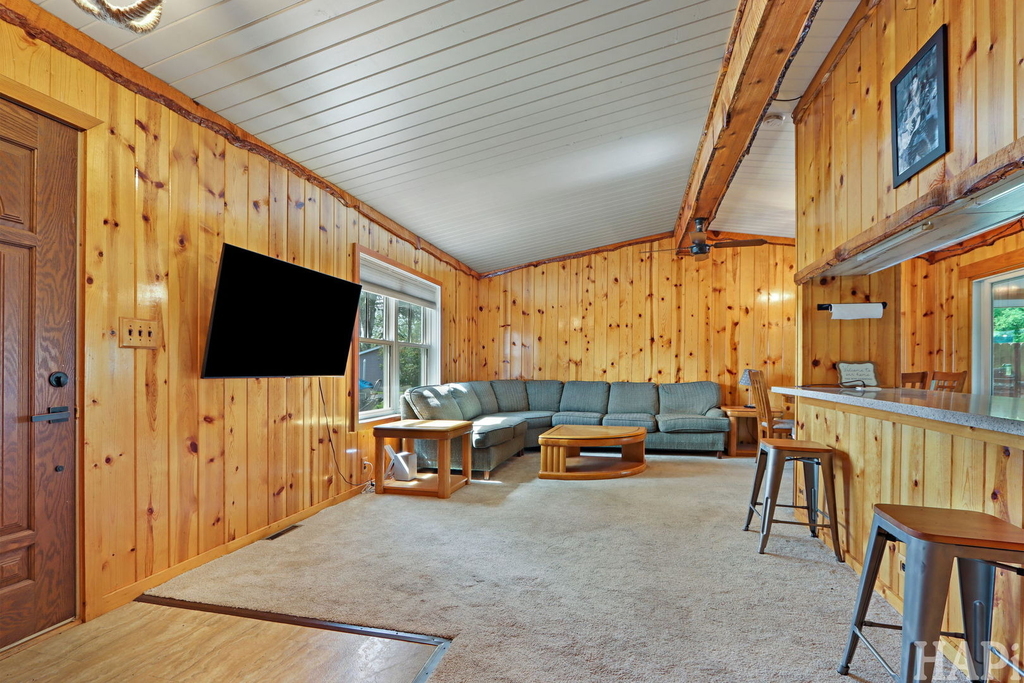 707 Kingston Boulevard - Photo 7