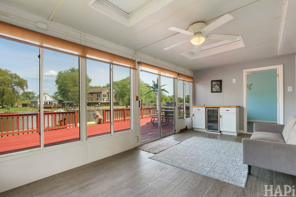 707 Kingston Boulevard - Photo 12