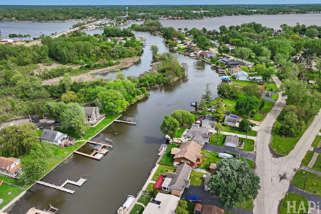 707 Kingston Boulevard - Photo 35