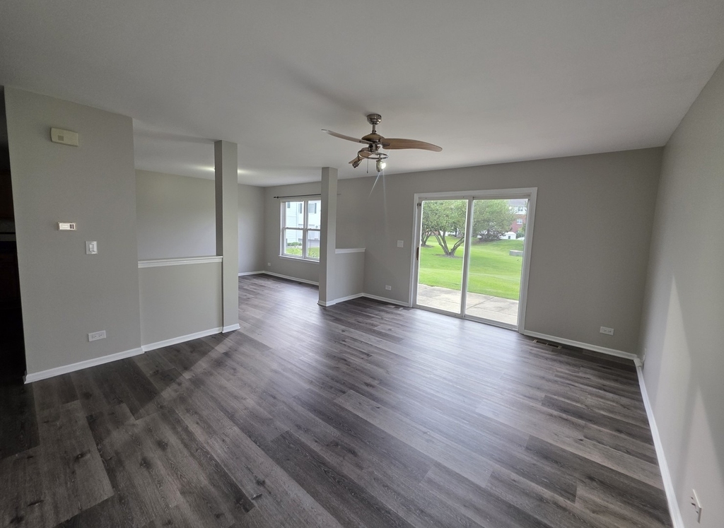 675 Fieldcrest Drive - Photo 10
