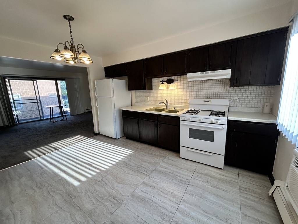 1850 State Street - Photo 6