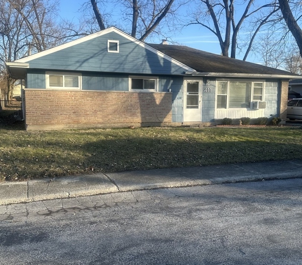 411 Huron Street - Photo 0