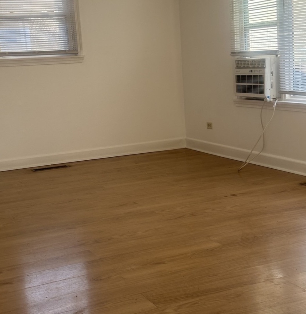411 Huron Street - Photo 3