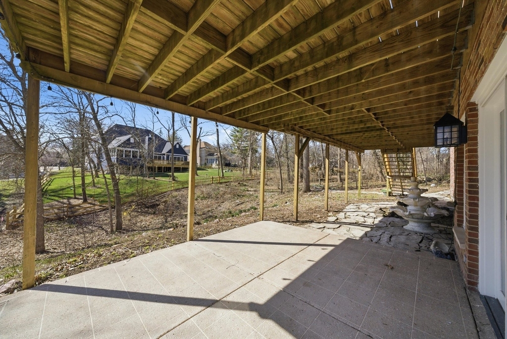 1215 Triple Crown Court - Photo 5