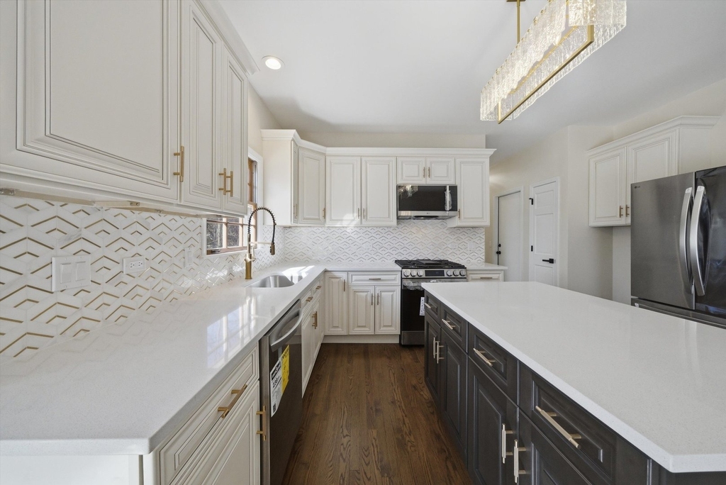 1215 Triple Crown Court - Photo 16