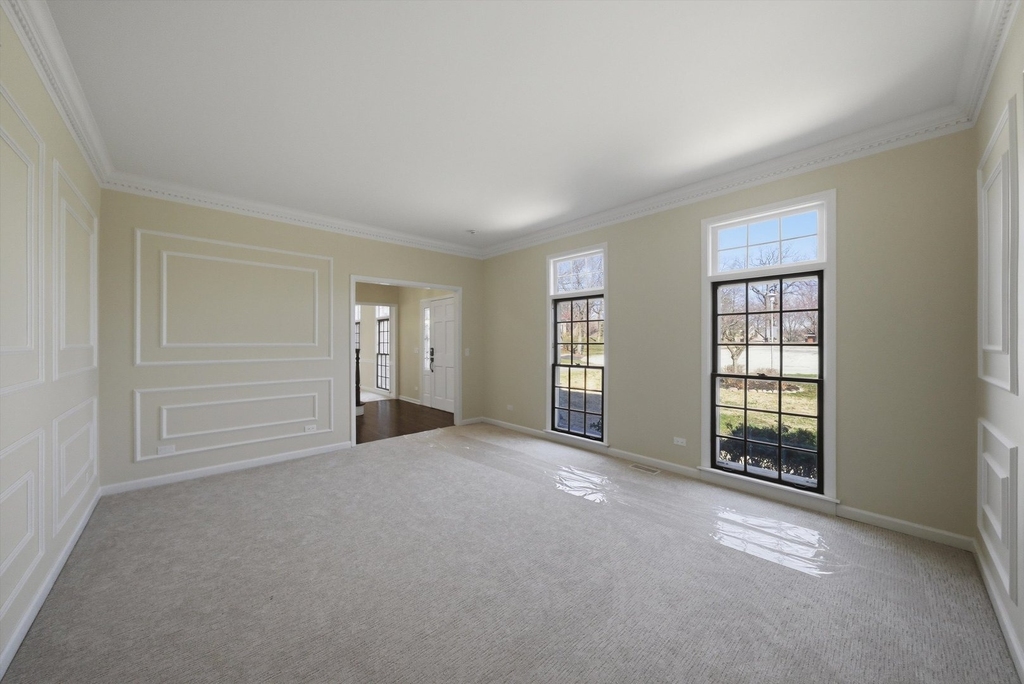 1215 Triple Crown Court - Photo 9