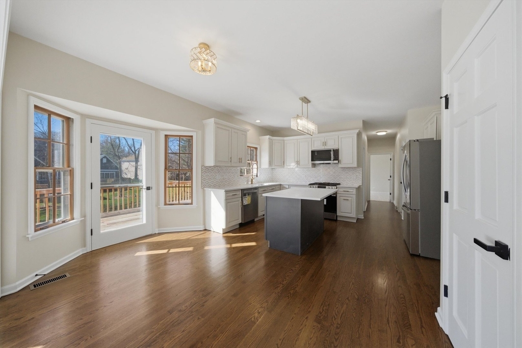 1215 Triple Crown Court - Photo 13