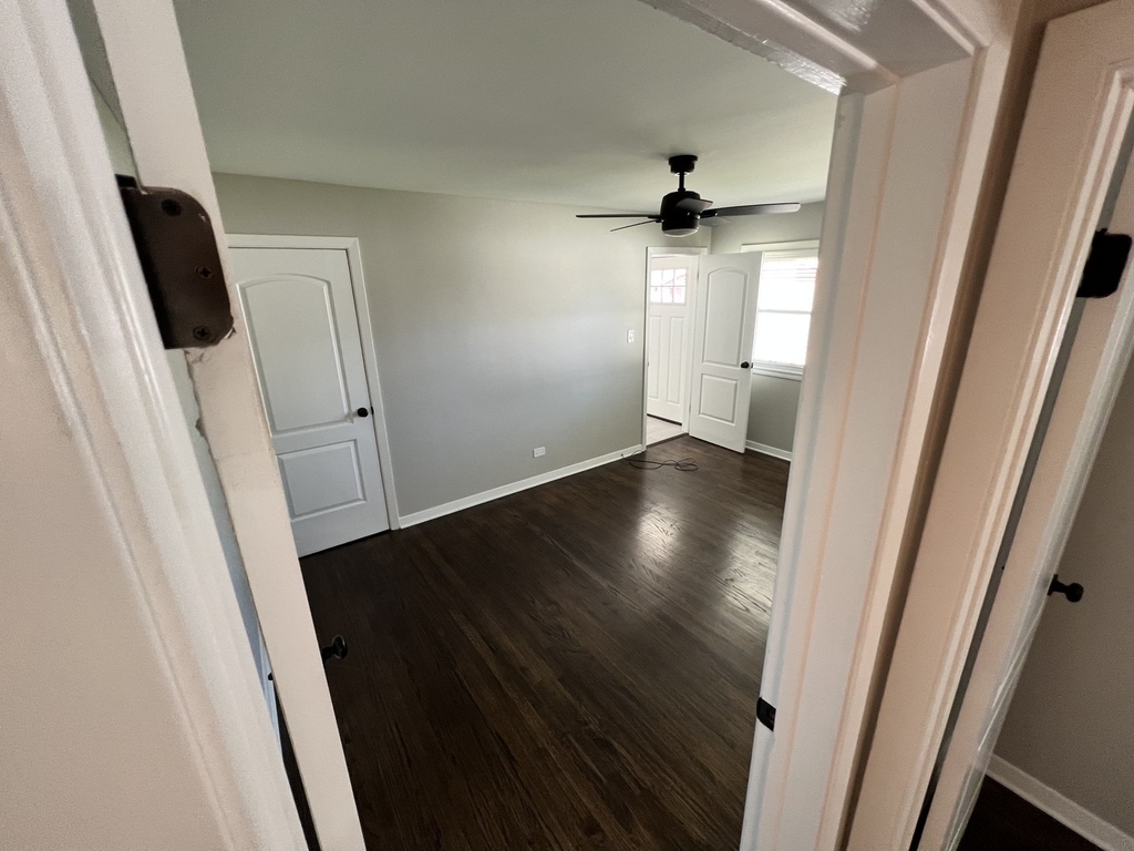 328 4th Street - Photo 4