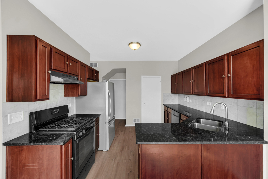 5005 Corning Court - Photo 8