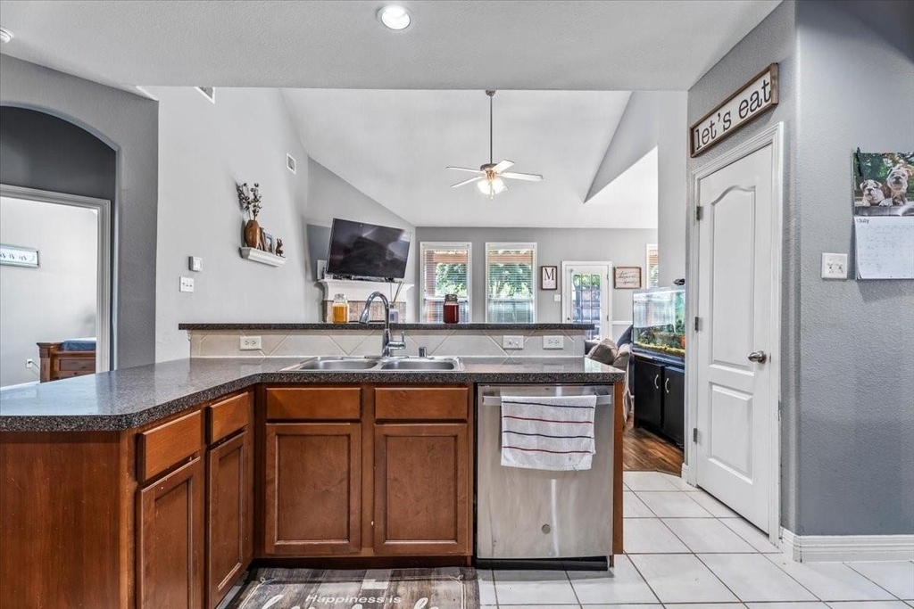 6803 Kotlan Court - Photo 26