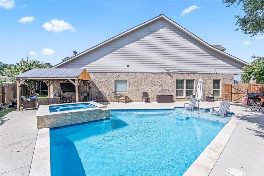 6803 Kotlan Court - Photo 0