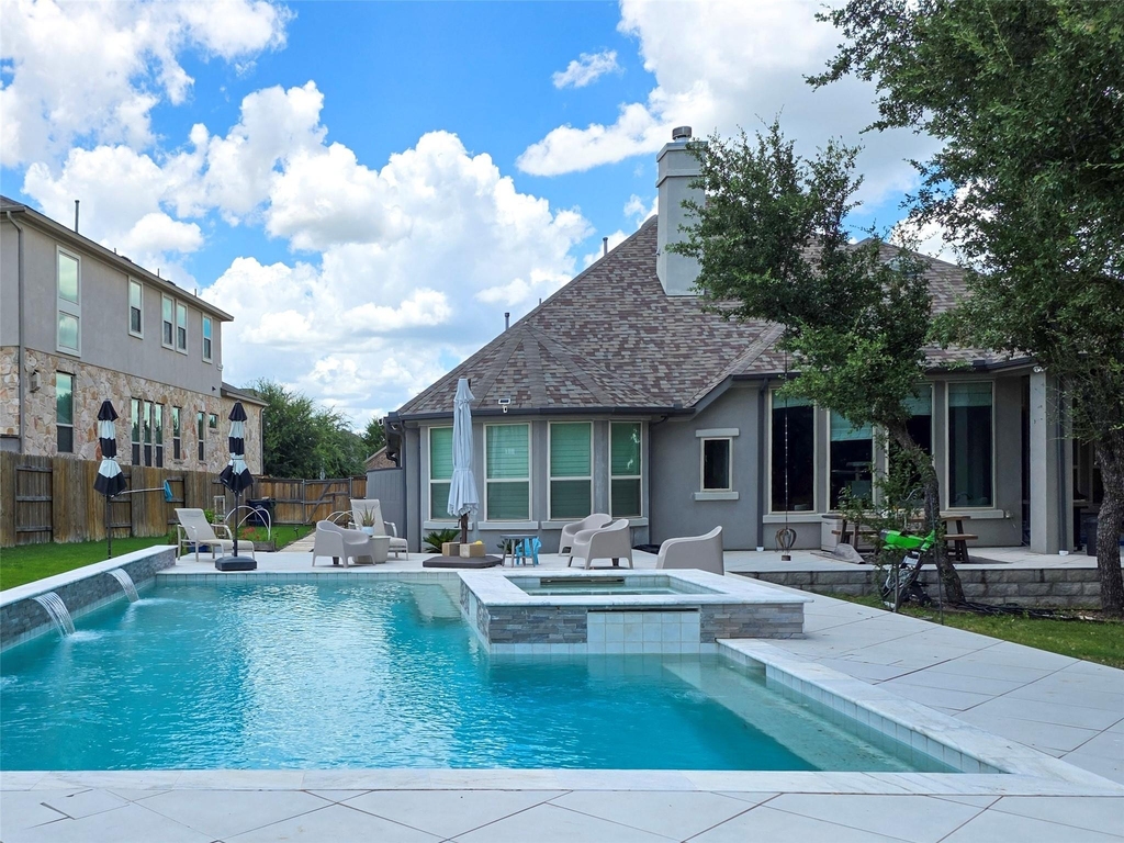 2416 Belen Dr - Photo 0