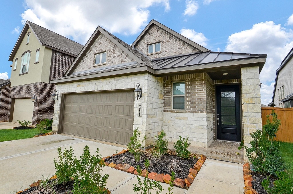 4951 Sand Clouds Drive - Photo 2