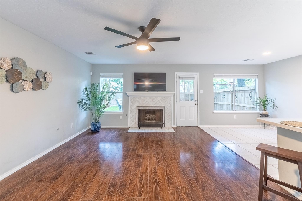 19 Timberstar Street - Photo 3