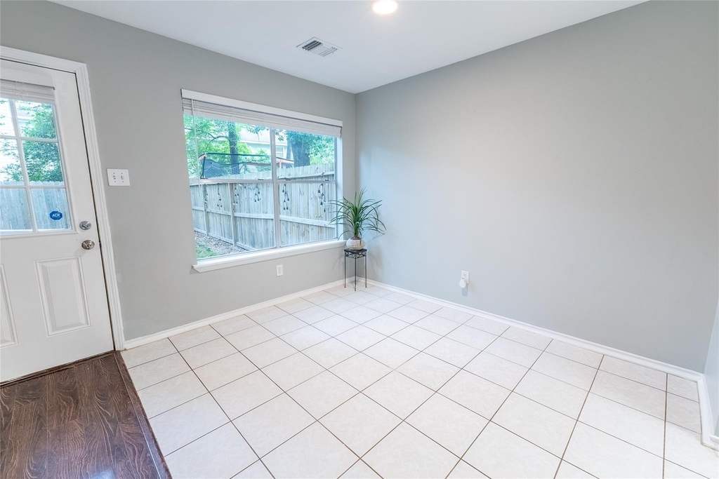 19 Timberstar Street - Photo 8