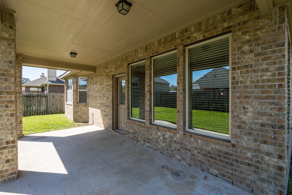 22918 Caverly Lane - Photo 27