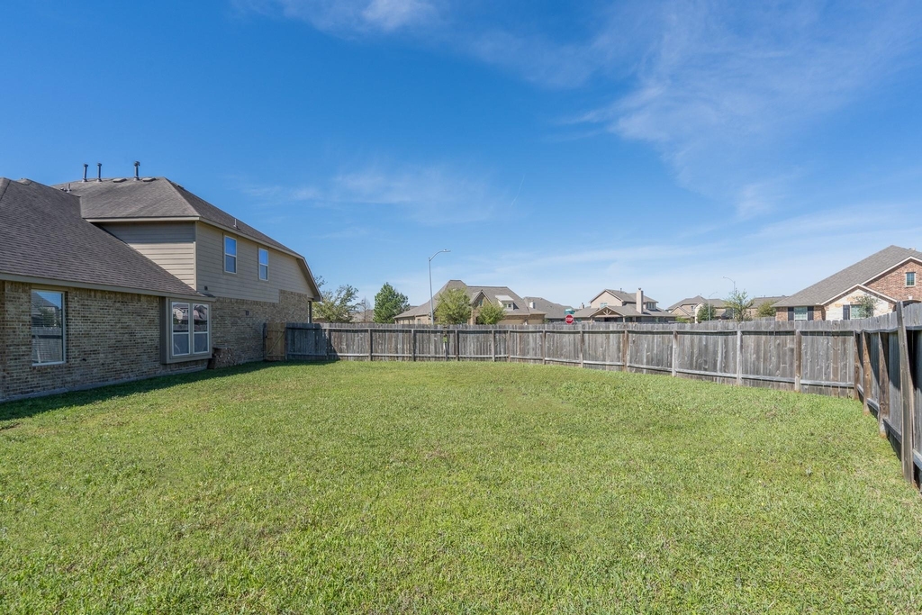 22918 Caverly Lane - Photo 30