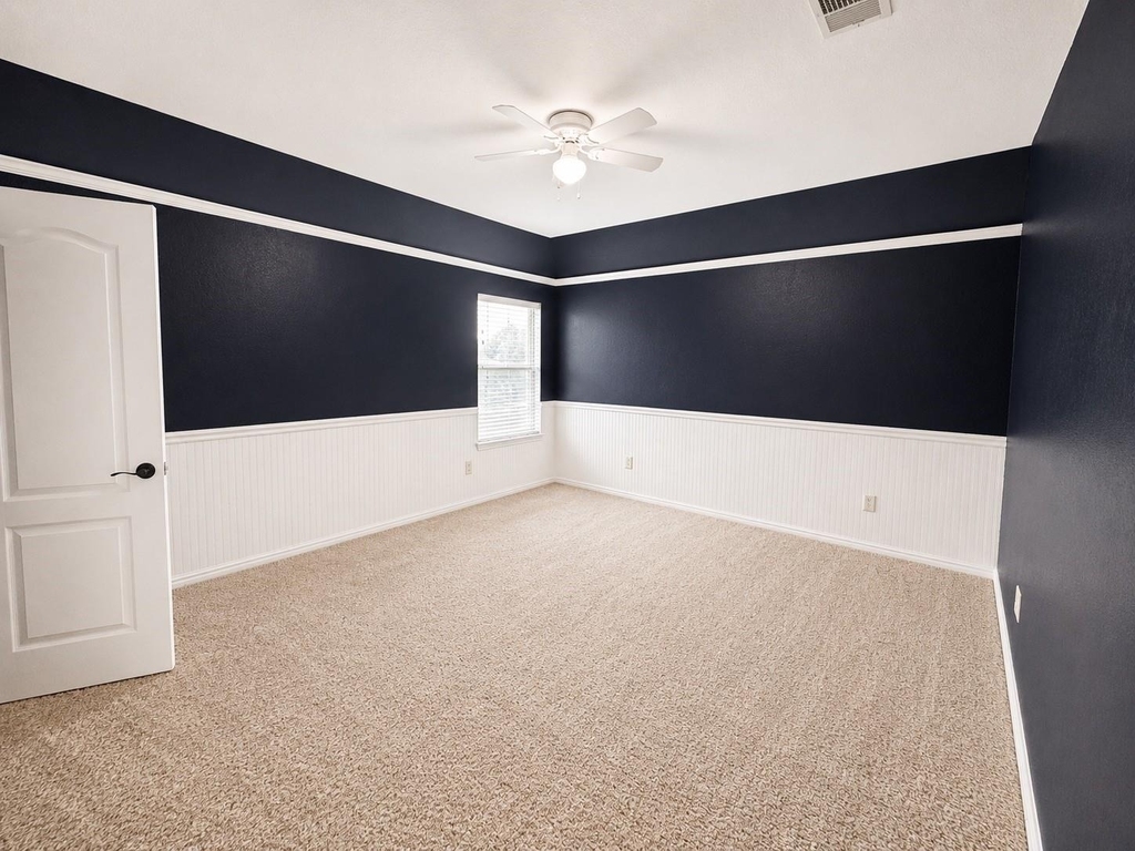 28547 Lockeridge Springs Drive - Photo 13