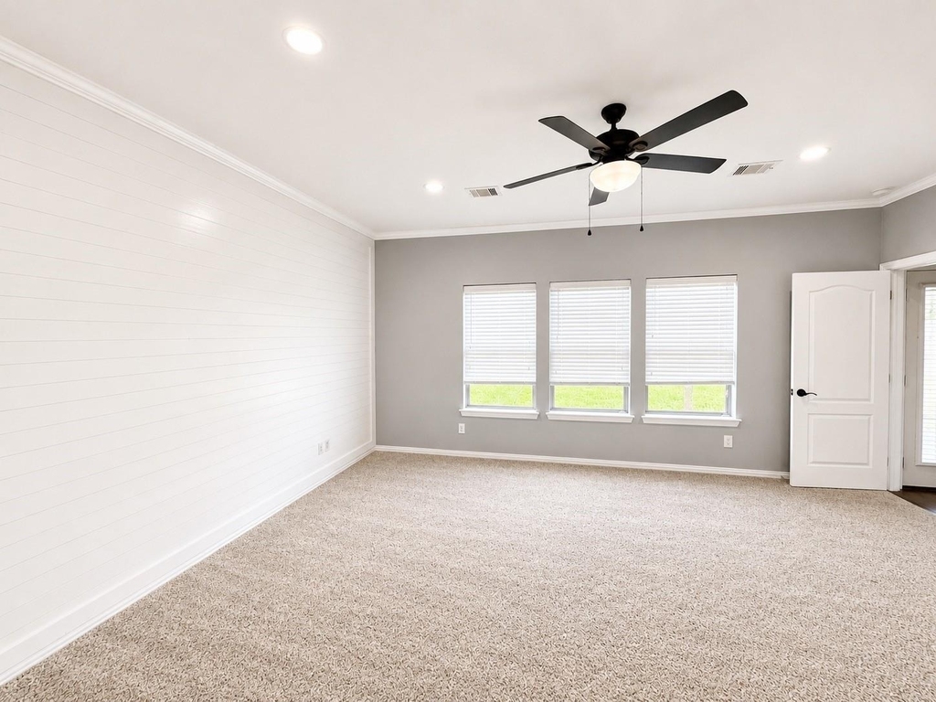 28547 Lockeridge Springs Drive - Photo 10