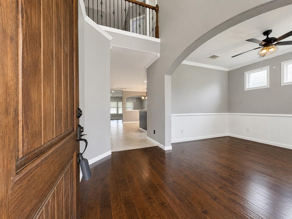 28547 Lockeridge Springs Drive - Photo 1