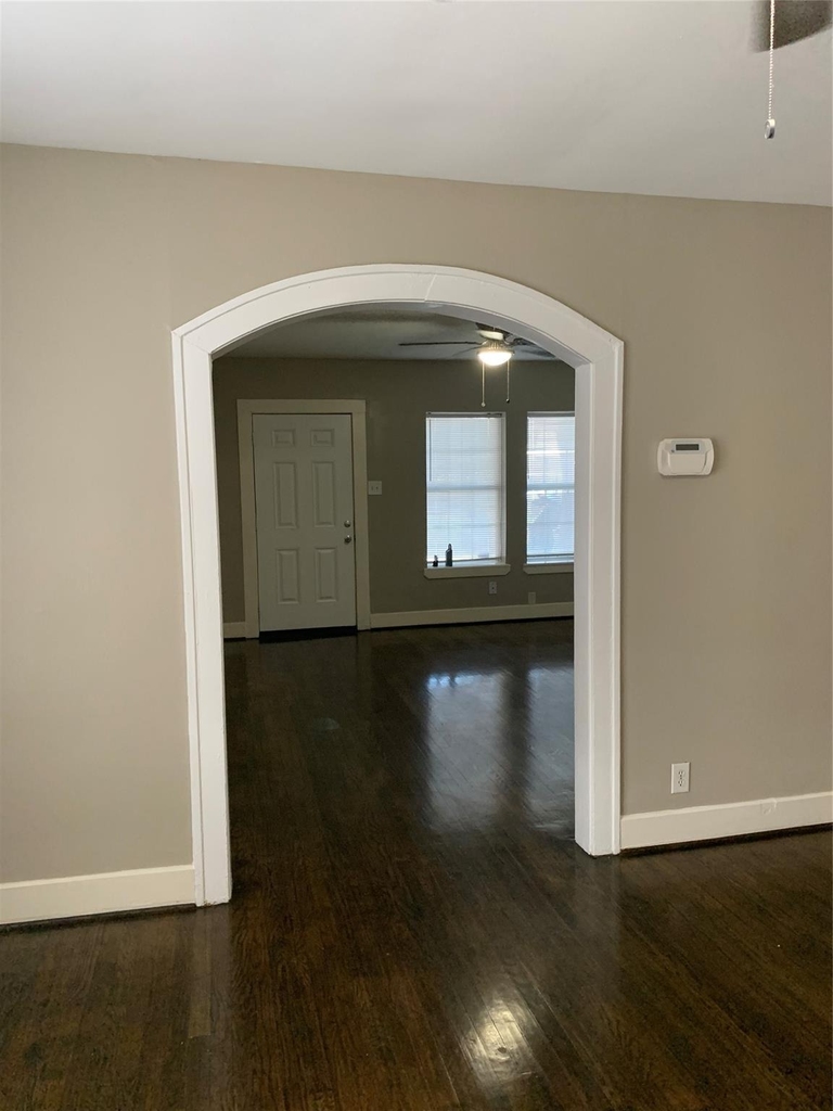 2112 Berry Street - Photo 8