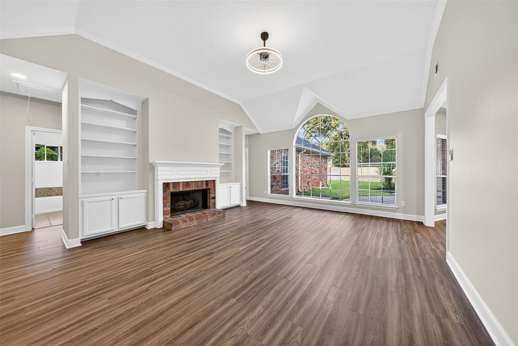 2015 Rosalyn Court - Photo 9