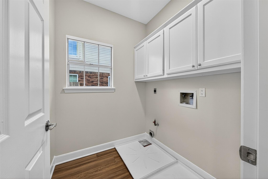2015 Rosalyn Court - Photo 29