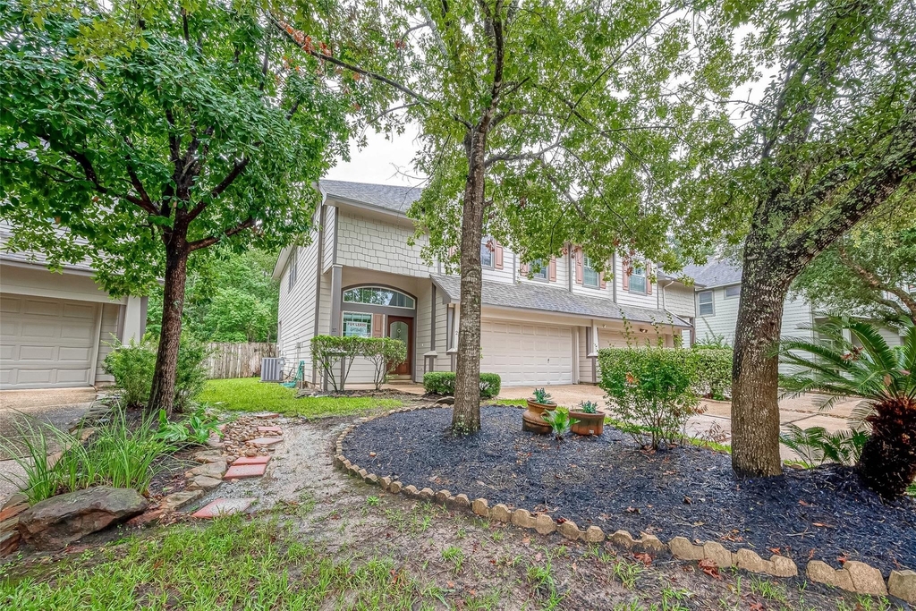 22 Stone Arrow Place - Photo 1