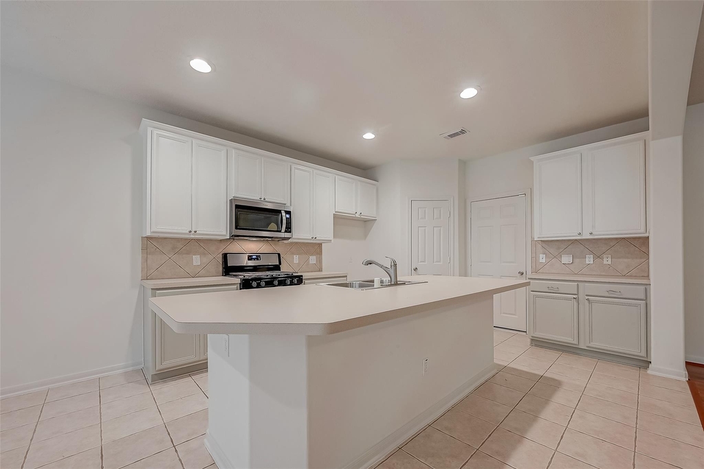 22 Stone Arrow Place - Photo 5