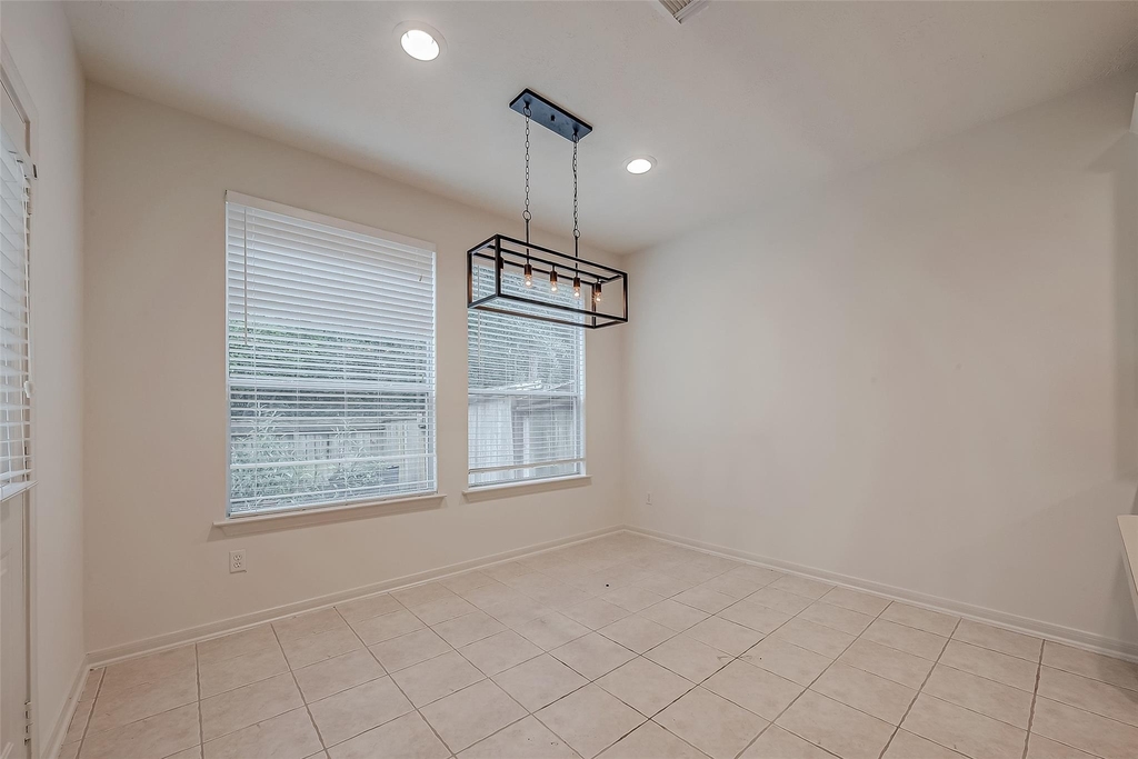 22 Stone Arrow Place - Photo 14