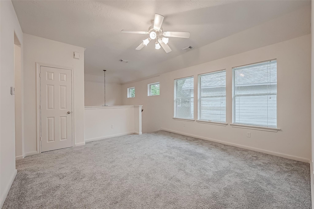 22 Stone Arrow Place - Photo 18