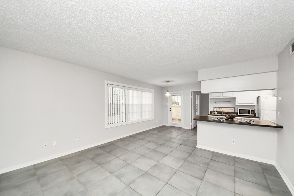 2750 Holly Hall Street - Photo 4