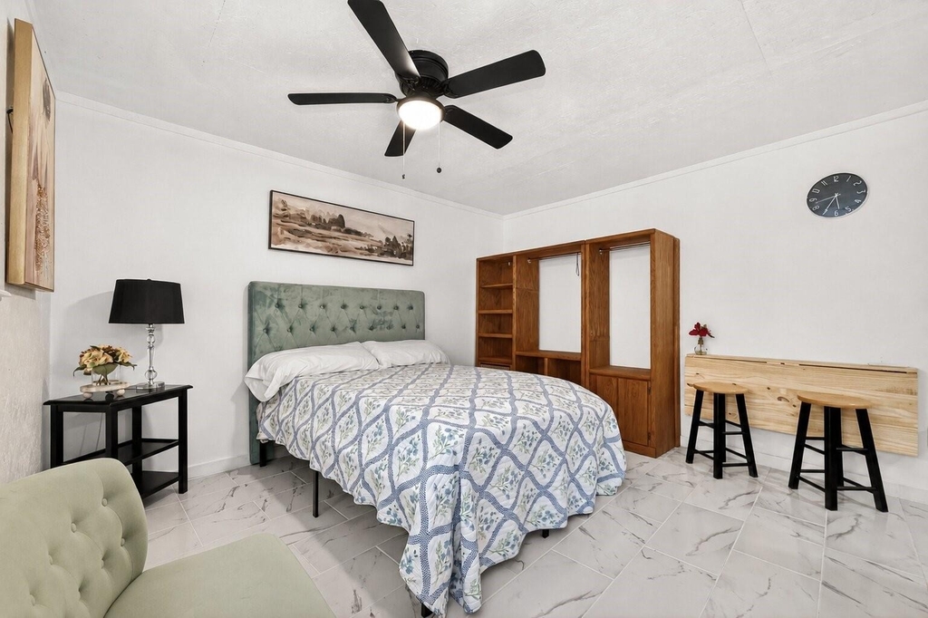 29403 Raestone Street - Photo 5