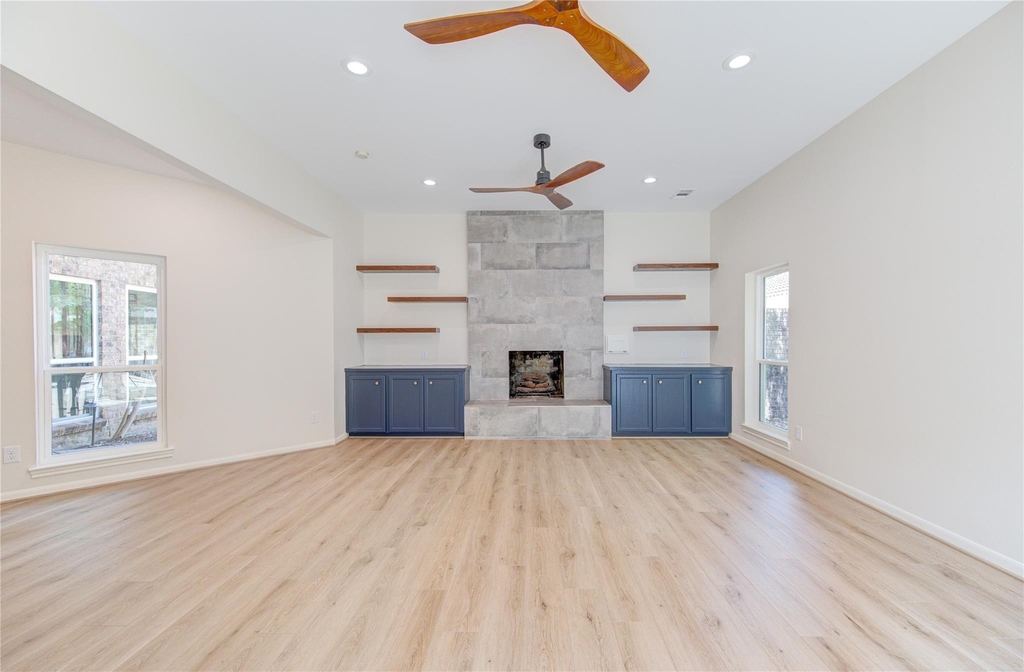 14207 Stokesmount Drive - Photo 3