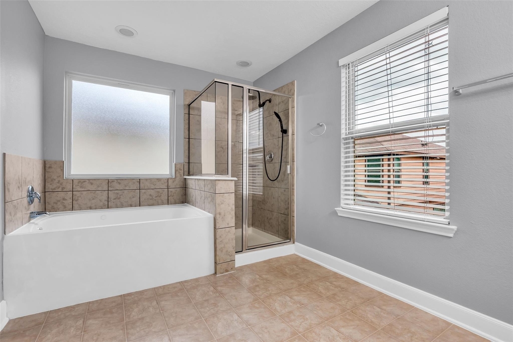 2707 Volute Court - Photo 18