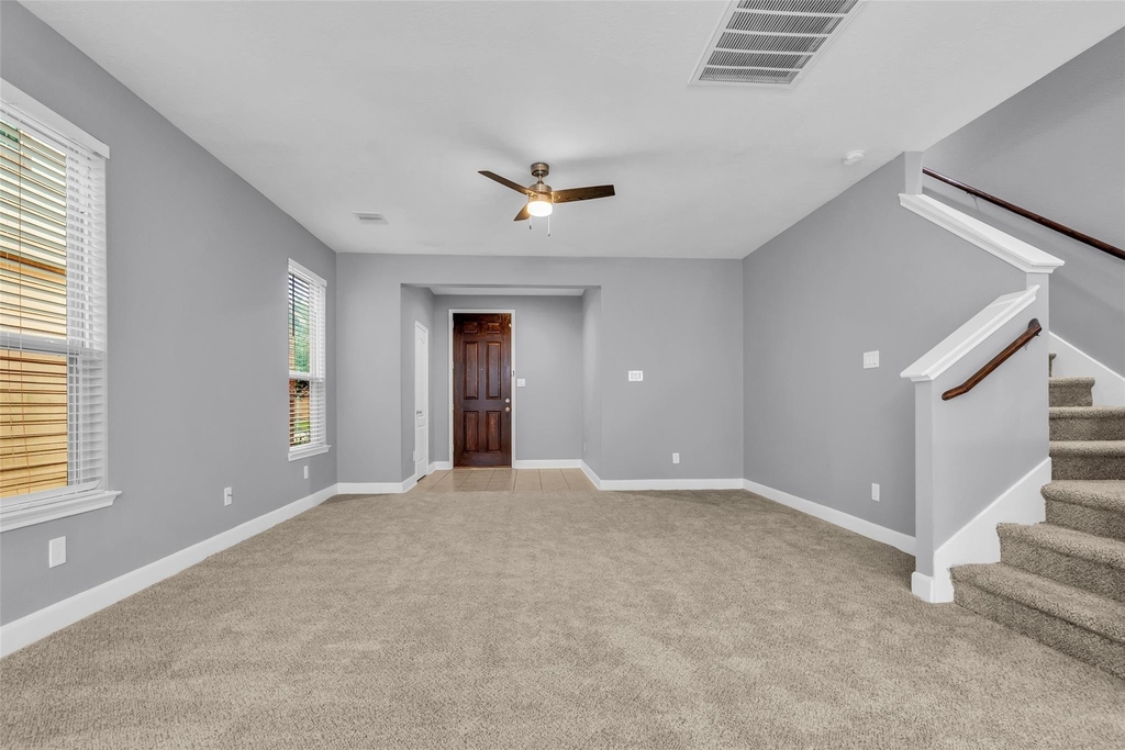 2707 Volute Court - Photo 3