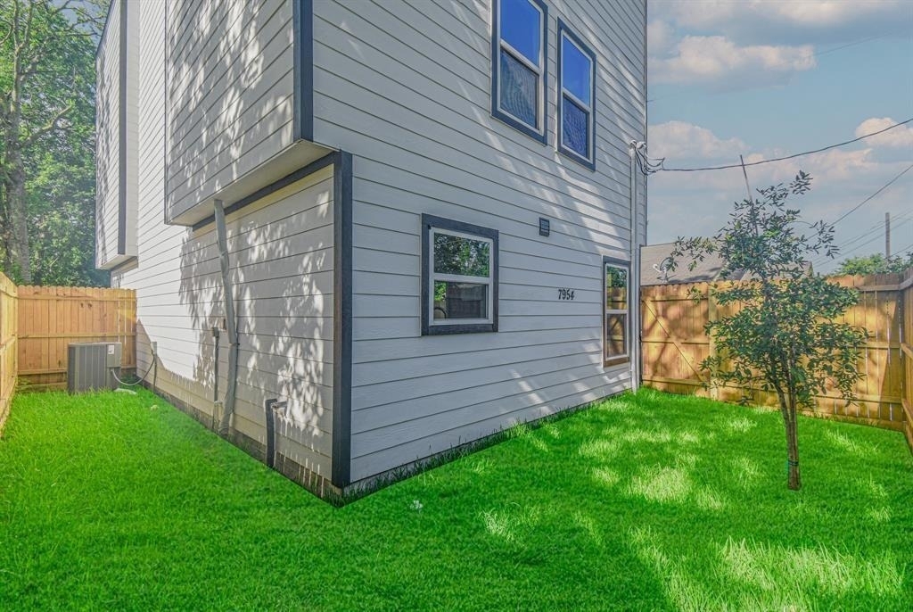 7954 Nashville Street - Photo 9